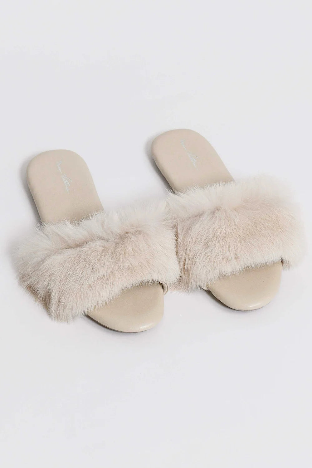 Chinelo Feminino Miss Victtoria Pelo - Nude