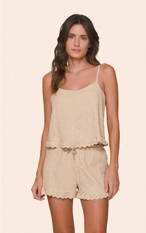 Short Doll Feminino com Alça Regulável, Bordados Florais e Shorts Touch Of Grace