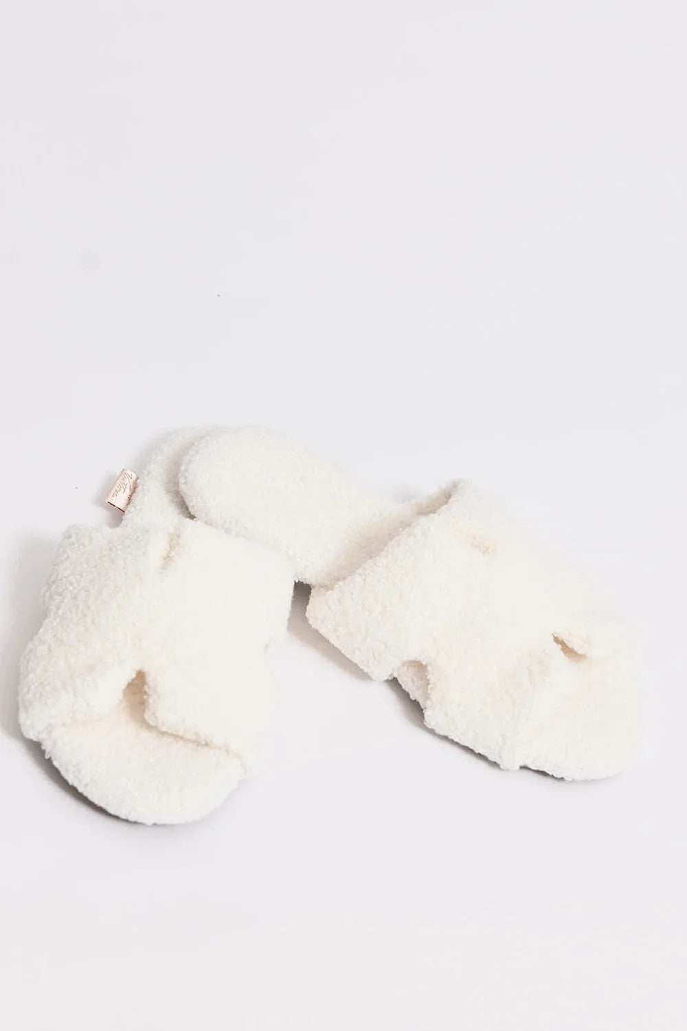CHINELO ABERTO TEDDY BRANCO