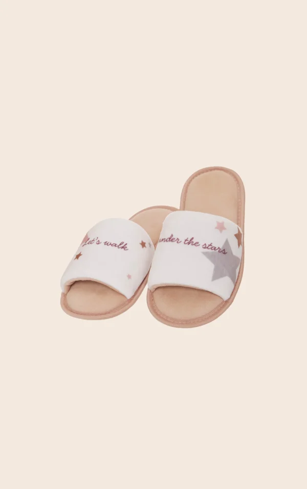 Pantufa Chinelo Slider Infantil Peluciado com Bordado A Hidden Place