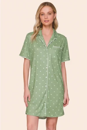 Camisola Feminina All Print Aberta Manga Curta com Botões e Bolso Minimalist