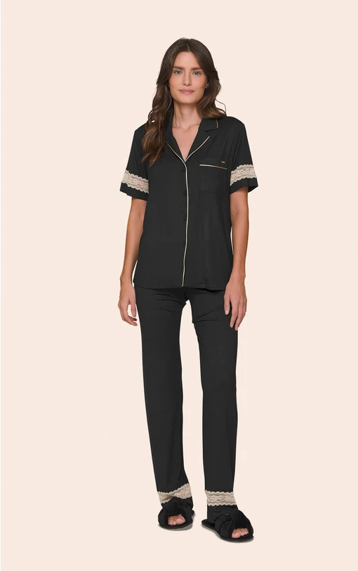 Pijama Aberto Feminino Camisa com Botões, Detalhes em Renda e Calça Reta Night Glam