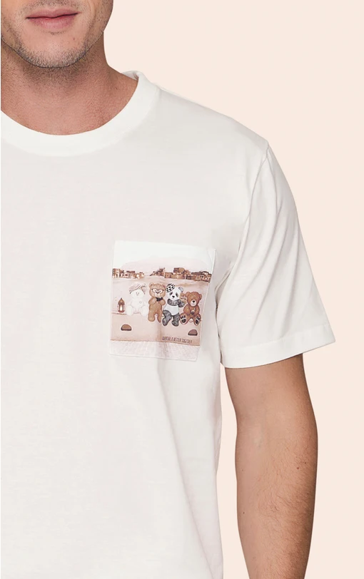 Pijama Curto Masculino Camiseta com Bolso e Shorts Listrado A Hidden Place - Imagem 3