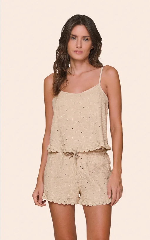 Short Doll Feminino com Alça Regulável, Bordados Florais e Shorts Touch Of Grace - Imagem 2