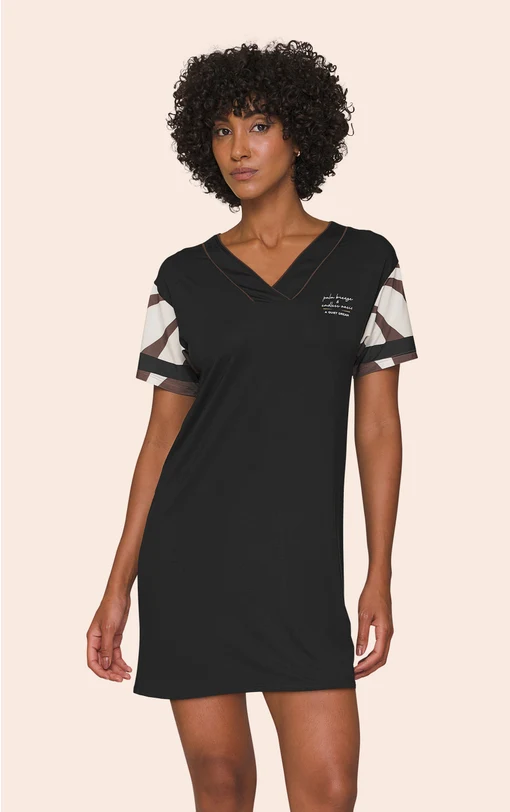 Camisola Feminina Manga Curta e Decote V Date Shadows