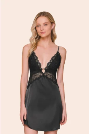 Camisola Feminina com Alça Regulável e Busto em Renda Dark Passion