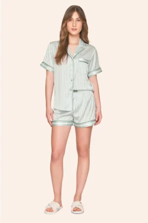 Pijama Aberto Feminino Short em Satinê Listrado Dreams Only