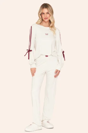 Pijama Comfort Feminino Especial Tied In Magic