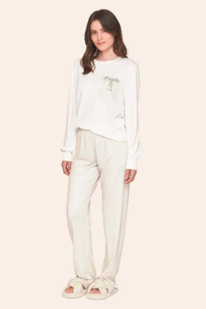 Pijama Comfort Feminino Xadrez com Bordado Slow Down