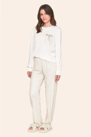 Pijama Comfort Feminino Xadrez com Bordado Slow Down